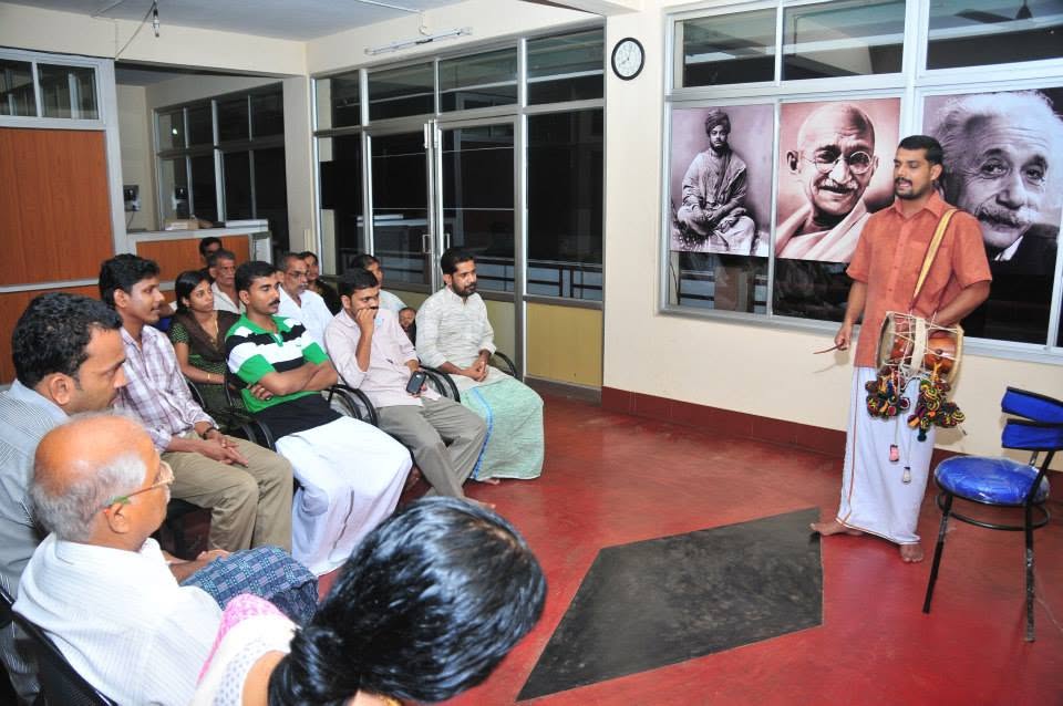 A guest being honoured at a Janamitra community programme