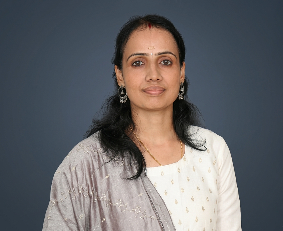 Dr. Smitha E, Head of Janamitra Herbal Studio